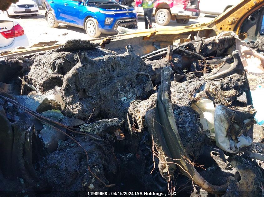 2022 Chevrolet Silverado 1500 VIN: 1GCUDGEDXNZ615670 Lot: 11989668