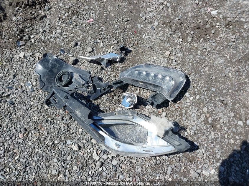 2015 Hyundai Sonata Hybrid/Limited VIN: KMHEC4A49FA138527 Lot: 39240811