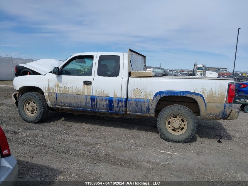 2005 Chevrolet Silverado K2500 Heavy Duty VIN: 1GCHK29U45E326733 Lot: 11989854