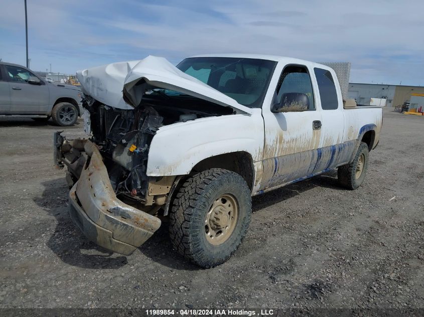 2005 Chevrolet Silverado K2500 Heavy Duty VIN: 1GCHK29U45E326733 Lot: 11989854