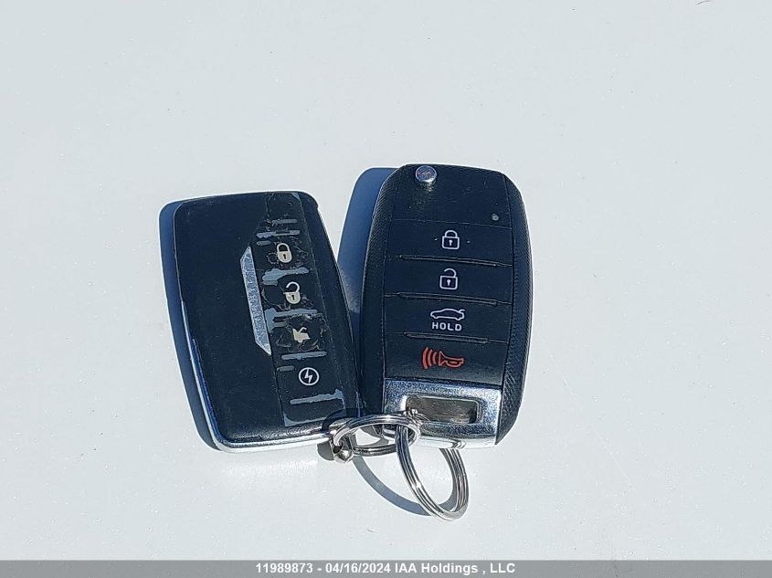 2015 Kia Optima VIN: KNAGM4A7XF5625066 Lot: 11989873