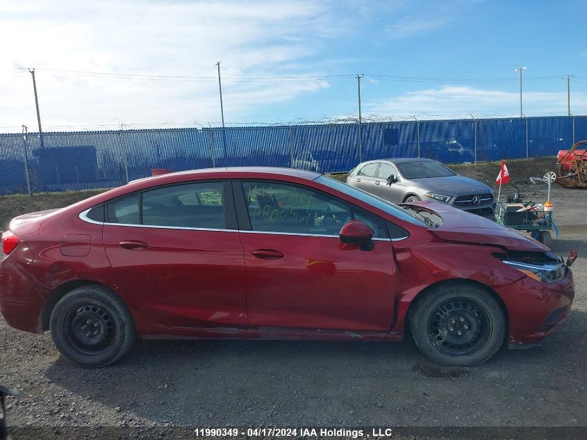 2018 Chevrolet Cruze Lt VIN: 1G1BE5SM1J7118065 Lot: 11990349