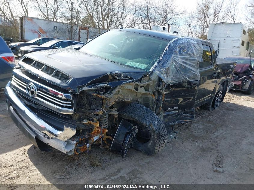 2017 Toyota Tundra Crewmax Sr5/Trd Pro VIN: 5TFDY5F13HX677456 Lot: 11990474