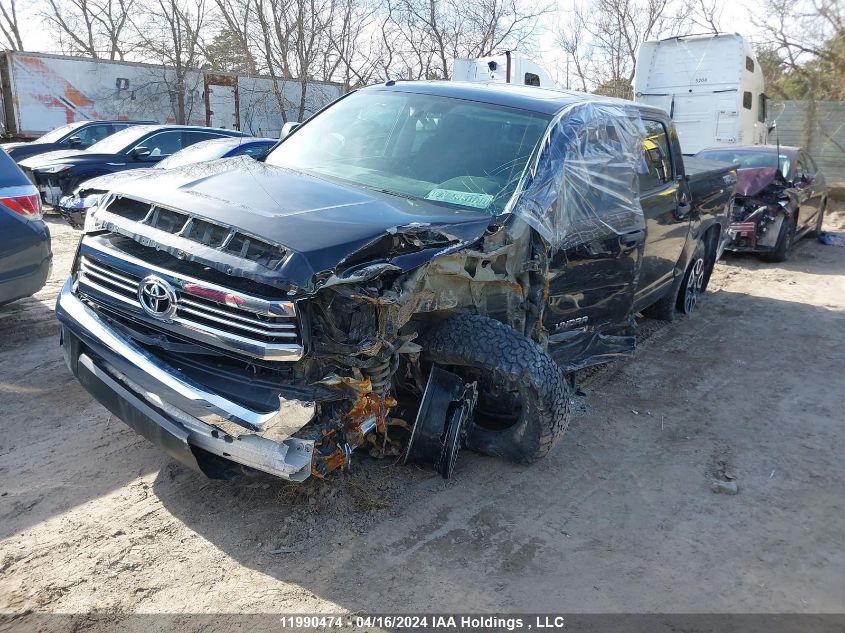 2017 Toyota Tundra Crewmax Sr5/Trd Pro VIN: 5TFDY5F13HX677456 Lot: 11990474