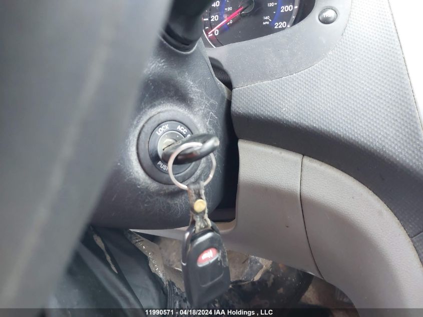 2014 Hyundai Accent Gls/Gs VIN: KMHCT4AE2EU749626 Lot: 11990571