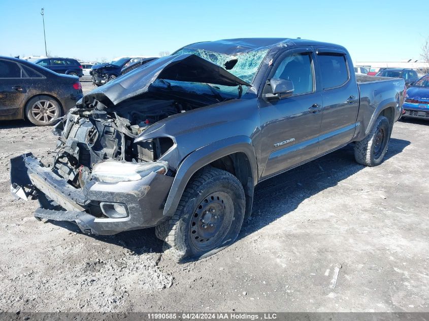 2017 Toyota Tacoma Sr5/Trd Off Road/Trd Sport VIN: 5TFDZ5BN1HX015705 Lot: 11990585