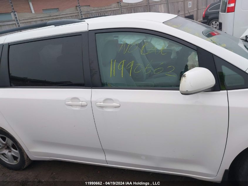 2017 Toyota Sienna Le VIN: 5TDKZ3DC4HS870945 Lot: 11990662