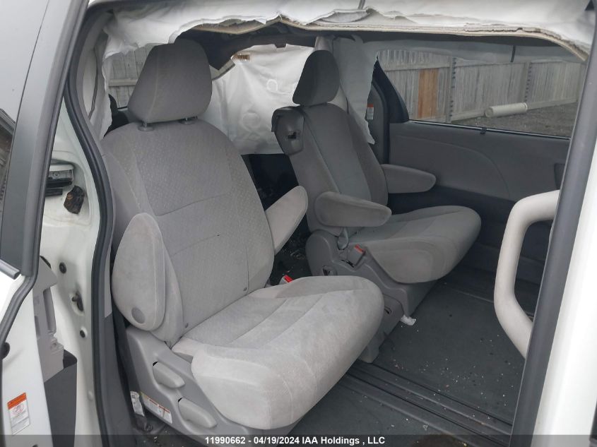 2017 Toyota Sienna Le VIN: 5TDKZ3DC4HS870945 Lot: 11990662