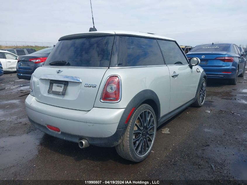 2010 Mini Cooper VIN: WMWMF3C54ATZ65045 Lot: 11990807