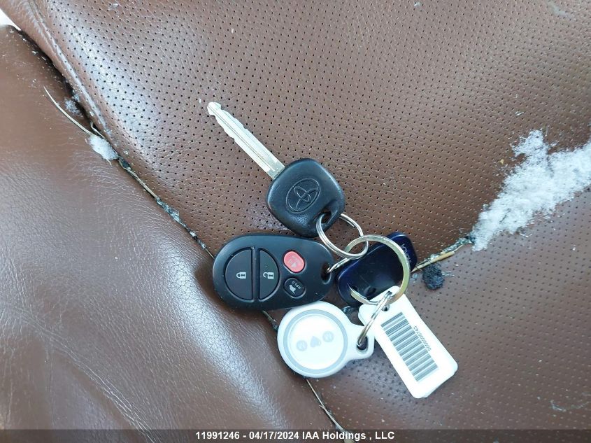 2015 Toyota Sequoia Platinum 5.7L V8 VIN: 5TDDY5G1XFS122943 Lot: 11991246