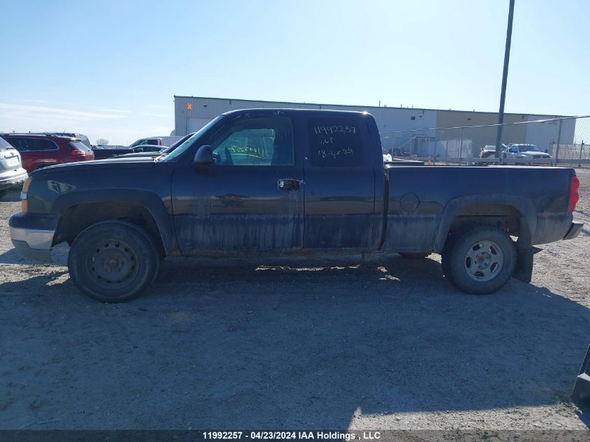 2004 Chevrolet Silverado 1500 VIN: 1GCEK19V94Z291121 Lot: 11992257