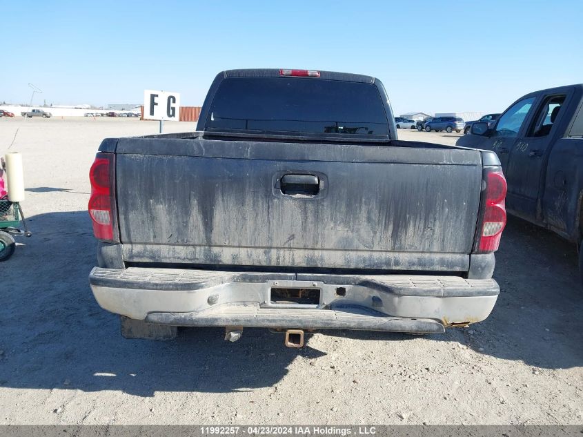 2004 Chevrolet Silverado 1500 VIN: 1GCEK19V94Z291121 Lot: 11992257