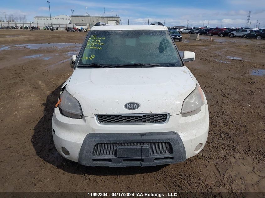 2011 Kia Soul +/!/Sport VIN: KNDJT2A20B7706340 Lot: 11992304