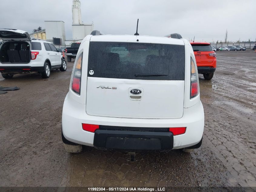 2011 Kia Soul +/!/Sport VIN: KNDJT2A20B7706340 Lot: 11992304