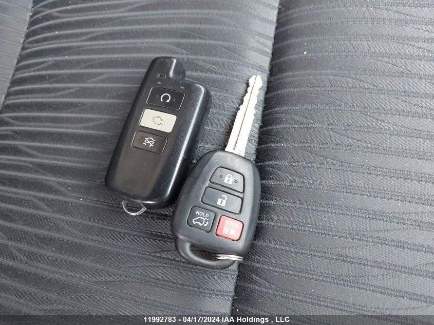 2018 Toyota Highlander Le/Le Plus VIN: 5TDBZRFH7JS830134 Lot: 11992783