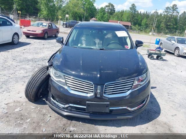 2017 Lincoln Mkx Reserve VIN: 2LMPJ8LRXHBL31666 Lot: 11992788