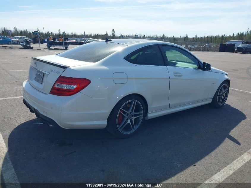 2013 Mercedes-Benz C-Class VIN: WDDGJ7HB9DG135698 Lot: 11992981