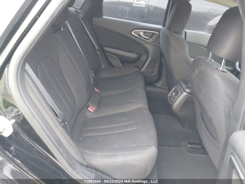 2015 Chrysler 200 Limited VIN: 1C3CCCAB8FN513051 Lot: 11993565