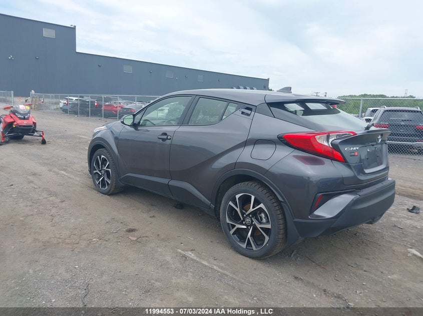 2022 Toyota C-Hr Le/Limited/Xle Premium VIN: JTNKHMBXXN1135017 Lot: 11994553
