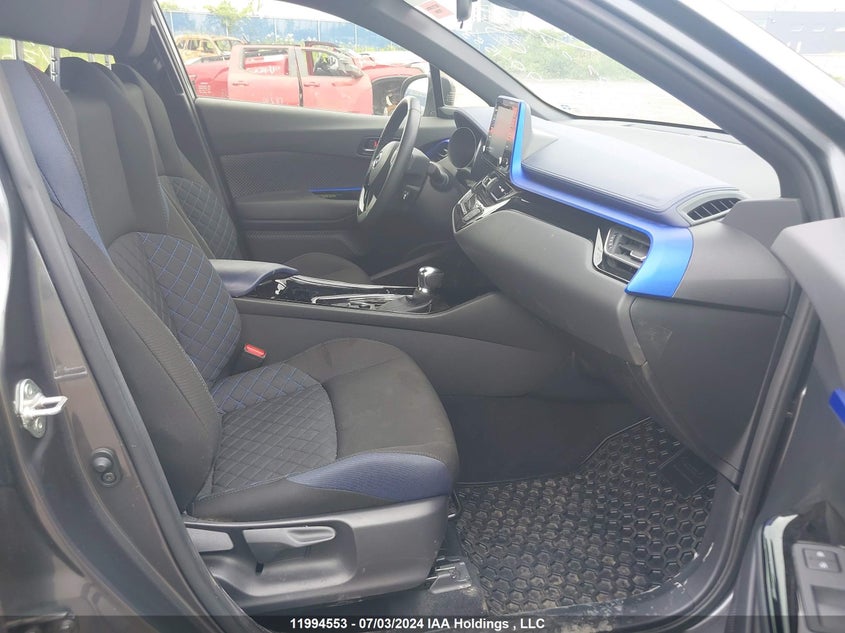 2022 Toyota C-Hr Le/Limited/Xle Premium VIN: JTNKHMBXXN1135017 Lot: 11994553