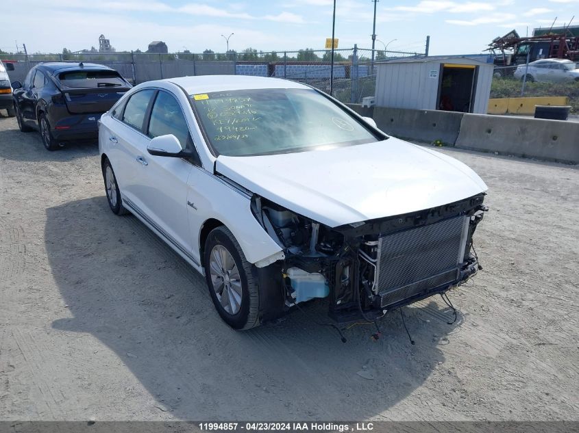 2017 Hyundai Sonata Hybrid Se VIN: KMHE24L15HA059316 Lot: 11994857