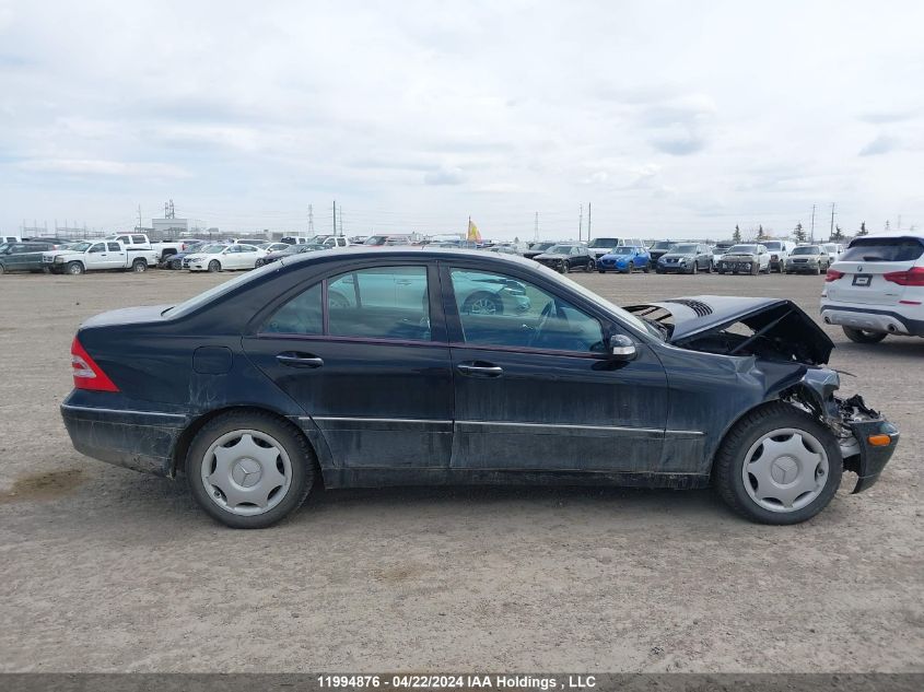 2003 Mercedes-Benz C 320 4Matic VIN: WDBRF84JX3F421568 Lot: 11994876