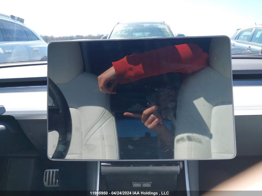 2020 Tesla Model 3 VIN: 5YJ3E1EB8LF670643 Lot: 11995950