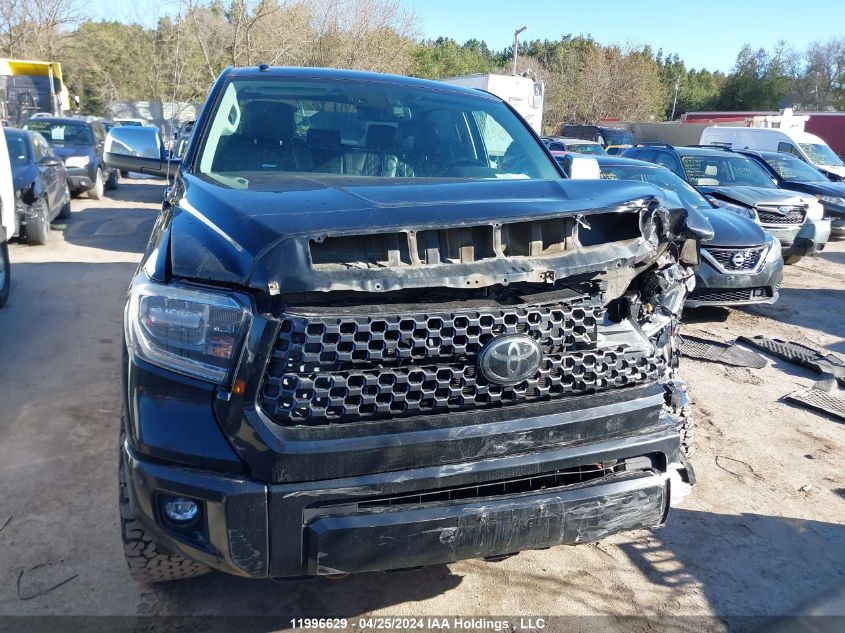 2018 Toyota Tundra Platinum 5.7L V8 VIN: 5TFAY5F19JX755957 Lot: 11996629