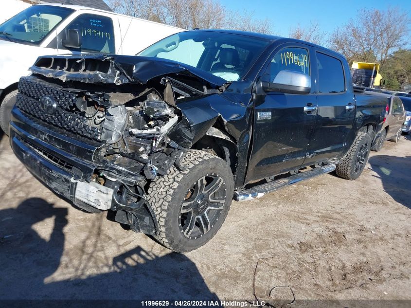 2018 Toyota Tundra Platinum 5.7L V8 VIN: 5TFAY5F19JX755957 Lot: 11996629