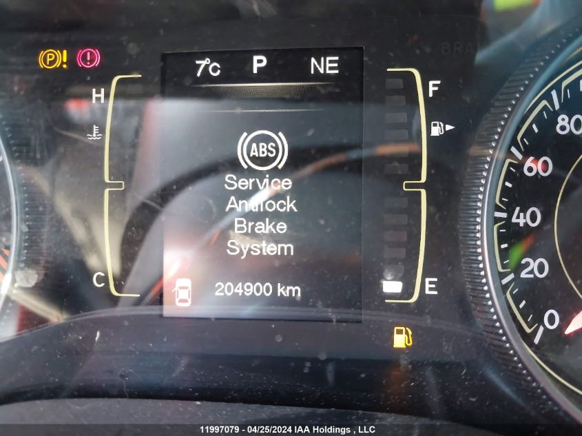 2014 Jeep Cherokee Latitude VIN: 1C4PJLCB0EW113932 Lot: 11997079