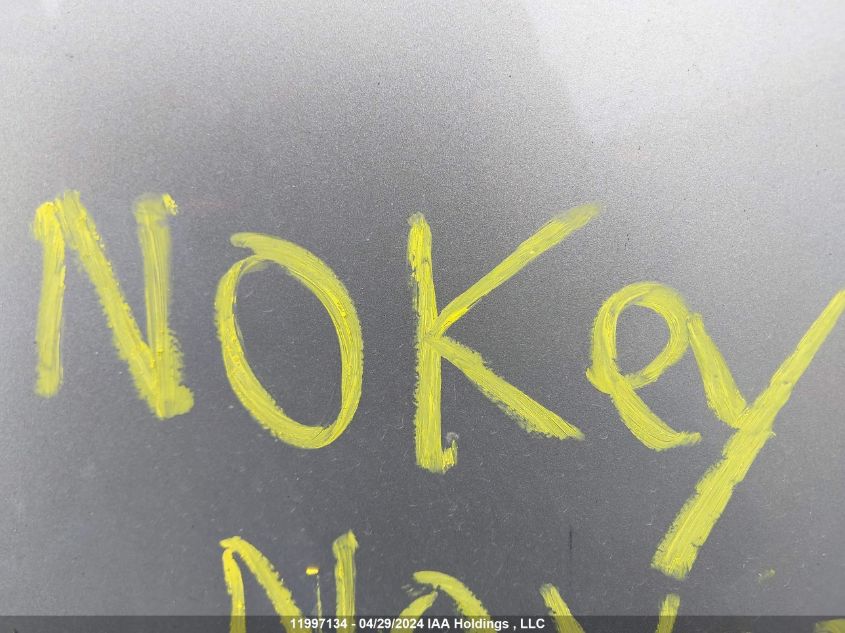 1999 Ford F550 Super Duty Stripped Chass VIN: 3FCNF53S4XJA13597 Lot: 11997134