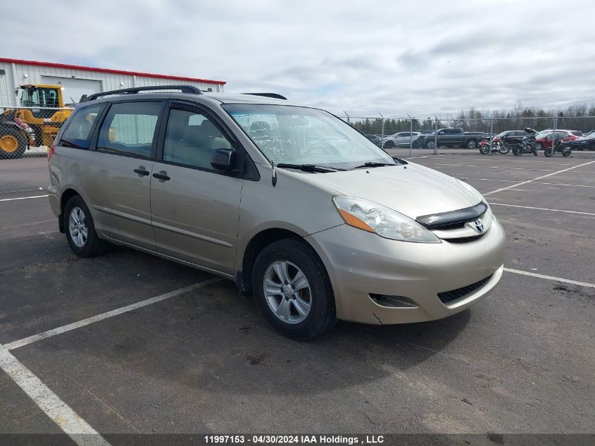 2007 Toyota Sienna Ce VIN: 5TDZK29CX7S015221 Lot: 11997153