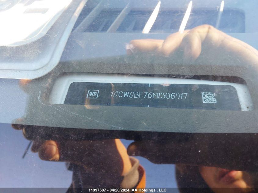 2021 Chevrolet Express Cargo Van VIN: 1GCWGBF76M1306917 Lot: 11997507