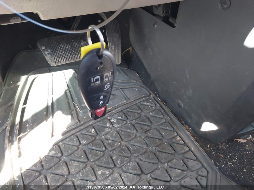 2010 Dodge Grand Caravan Se VIN: 2D4RN4DE2AR173325 Lot: 11997956