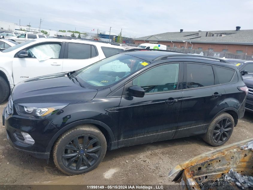 2017 Ford Escape Se VIN: 1FMCU9G91HUD62168 Lot: 11998149