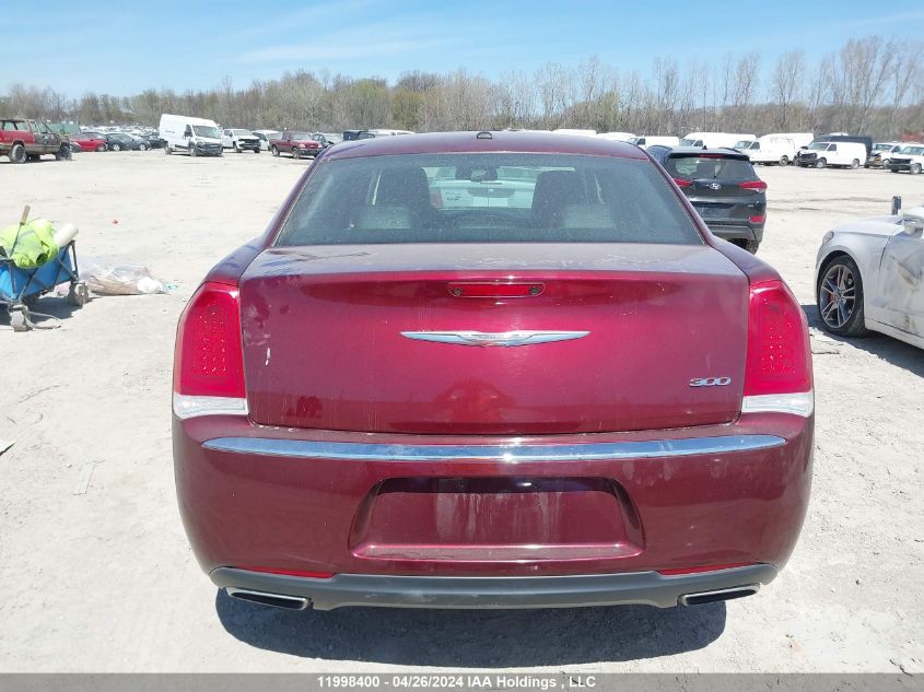 2016 Chrysler 300 Limited VIN: 2C3CCAAG2GH229554 Lot: 11998400