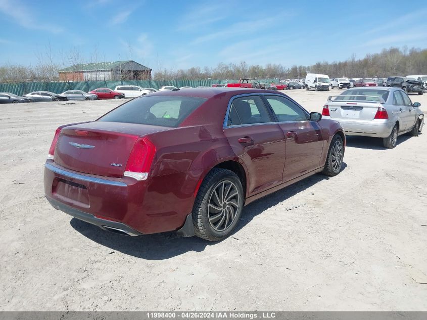 2016 Chrysler 300 Limited VIN: 2C3CCAAG2GH229554 Lot: 11998400