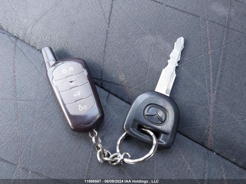 2011 Mazda Mazda2 VIN: JM1DE1HY3B0121837 Lot: 11998587