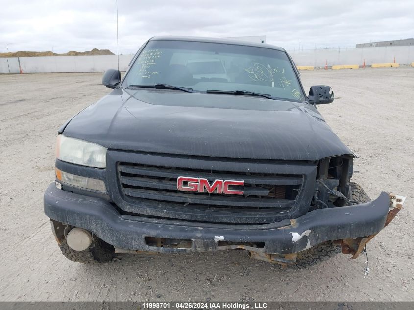 2004 GMC Sierra 1500 VIN: 2GTEK13T841354709 Lot: 11998701