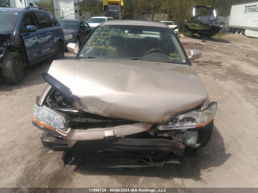 2000 Honda Accord Sdn VIN: 1HGCG5673YA813589 Lot: 11998725