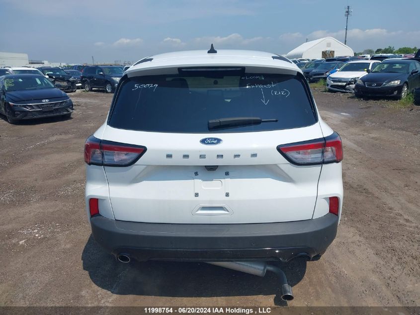 2022 Ford Escape Se VIN: 1FMCU9G60NUB77062 Lot: 11998754