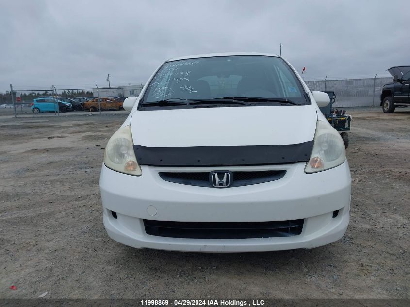 2008 Honda Fit VIN: JHMGD38498S812438 Lot: 11998859