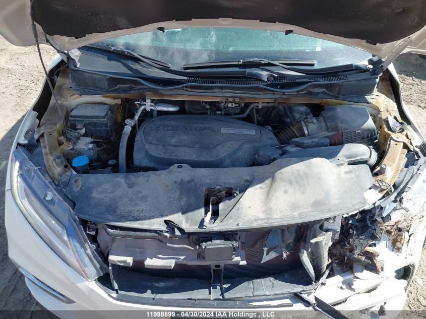 2018 Honda Odyssey Touring VIN: 5FNRL6H81JB502045 Lot: 11998899