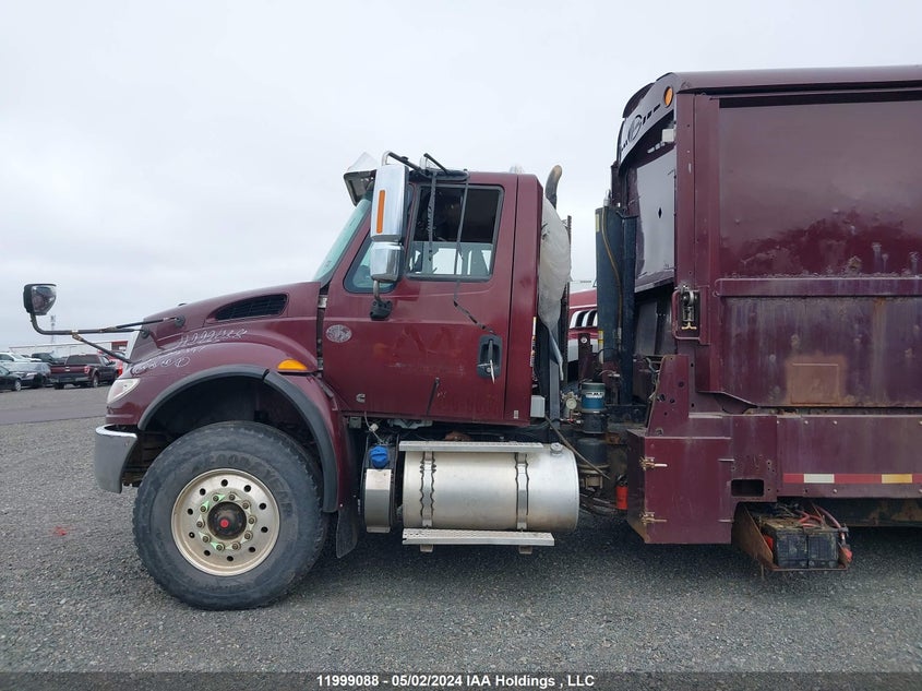 2019 International Workstar 7400 VIN: 1HTWGTAT4KH708341 Lot: 11999088