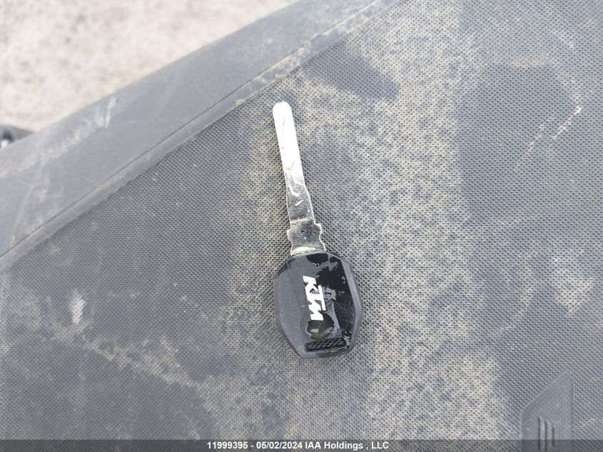 2023 Ktm 790 Duke VIN: LCETU7406PH700640 Lot: 11999395