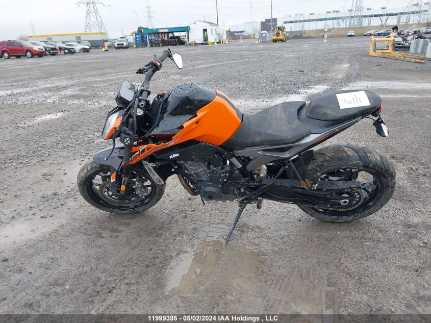 2023 Ktm 790 Duke VIN: LCETU7406PH700640 Lot: 11999395