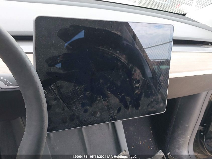 2022 Tesla Model Y VIN: 7SAYGAEE9NF404984 Lot: 12000171