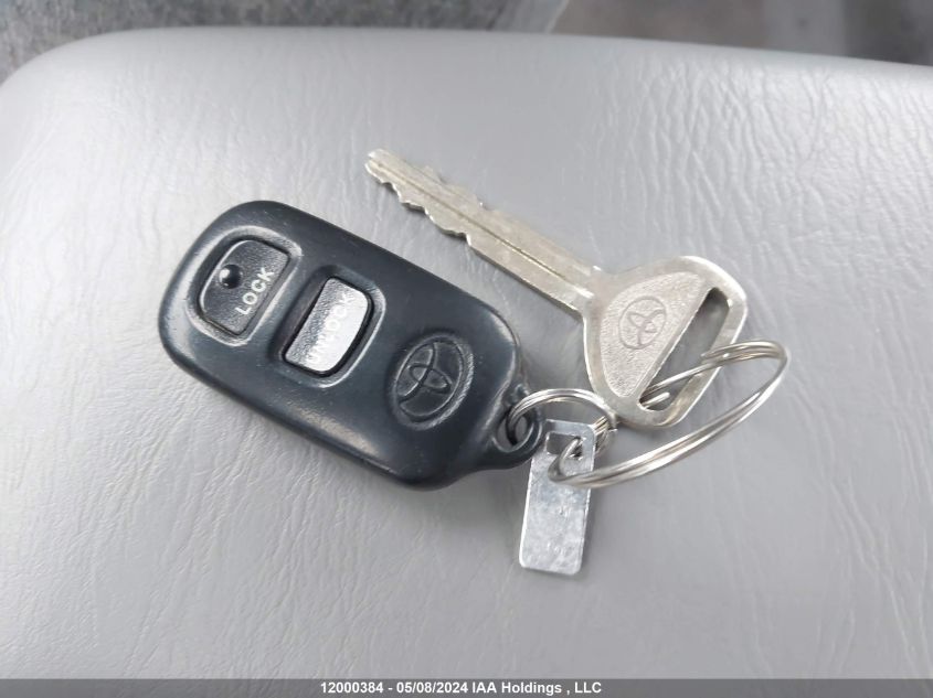 2004 Toyota Corolla Ce/Le/S VIN: 2T1BR32E24C807155 Lot: 12000384