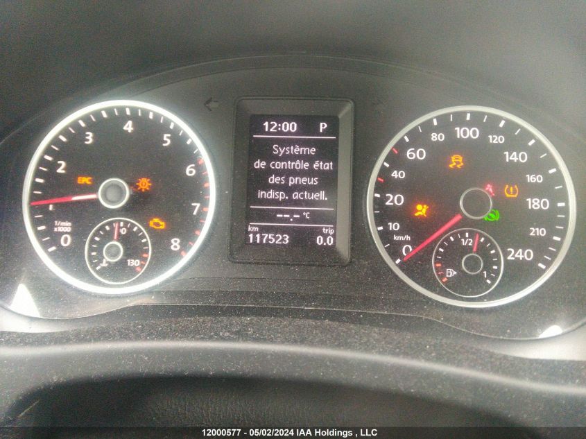 2017 Volkswagen Tiguan VIN: WVGLV7AX8HK040891 Lot: 12000577