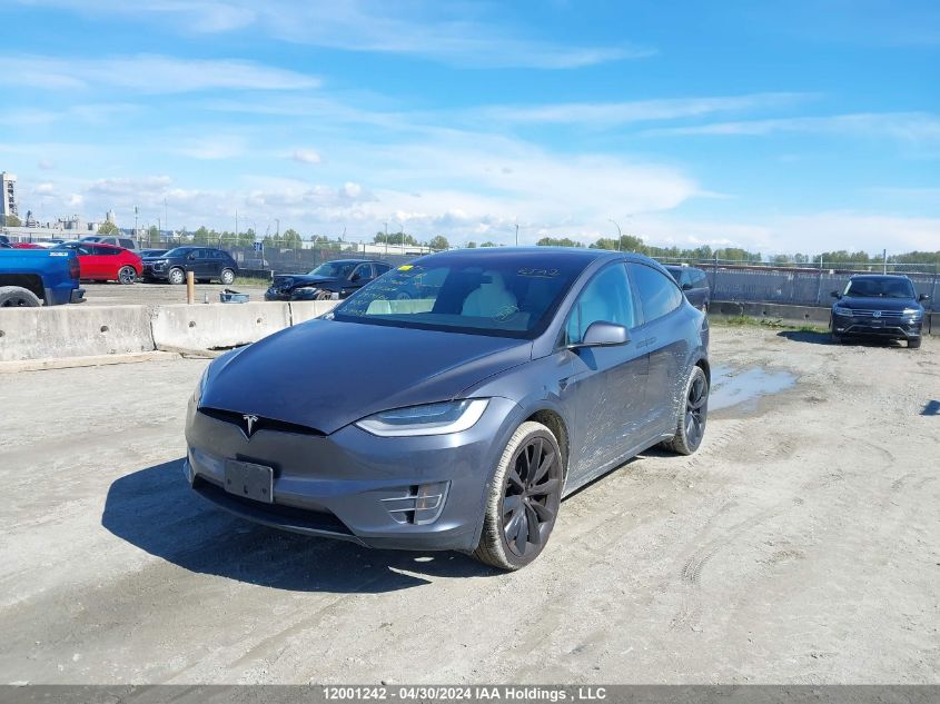 2020 Tesla Model X VIN: 5YJXCBE22LF283017 Lot: 12001242